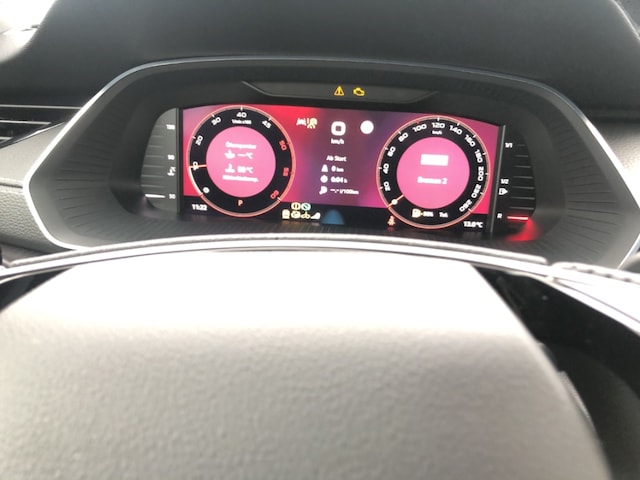 Skoda Octavia 2.0 TDI Combi Sportline