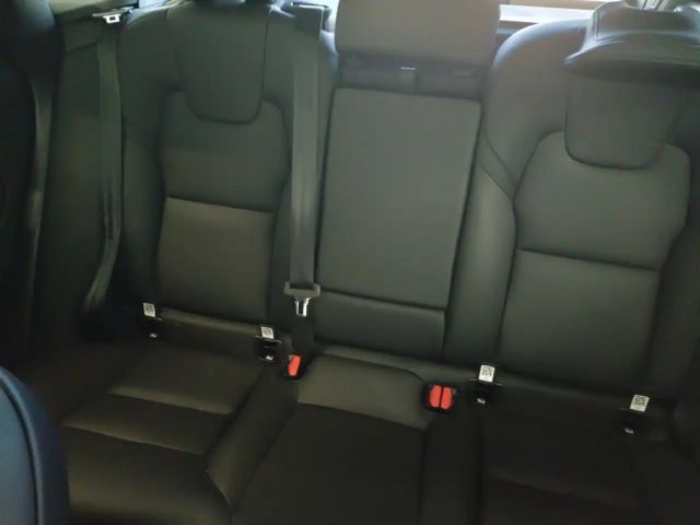 Volvo XC60 AWD Dark Plus T6