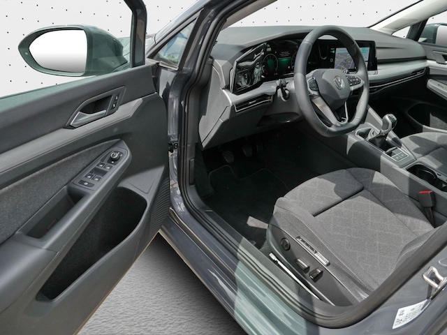 Volkswagen Golf Life Variant