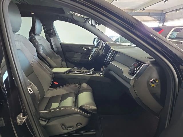 Volvo XC60 AWD Plus Recharge T6