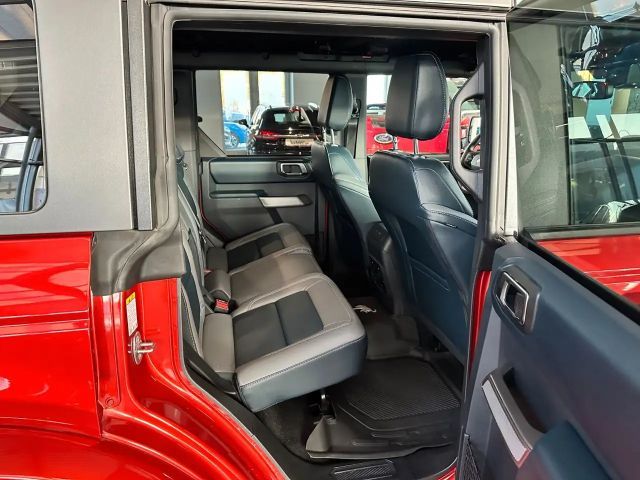 Ford Bronco 4x4 AWD Outer Banks