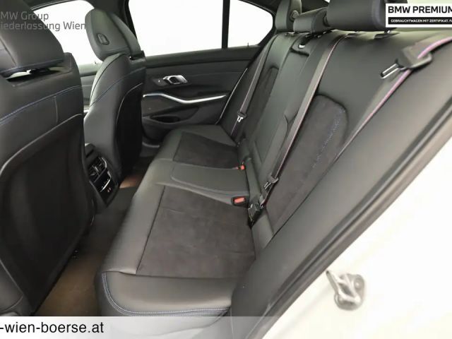 BMW 330 330e Sedan xDrive