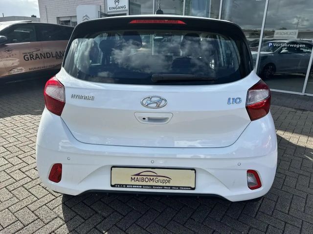 Hyundai i10 1.0