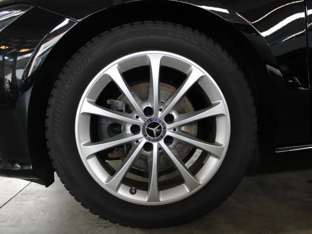 Mercedes-Benz CLA 180 Shooting Brake