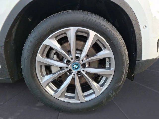 BMW X3 xDrive30e