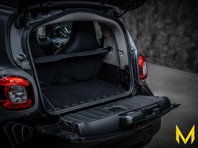 Smart EQ fortwo Cool Coupe Prime