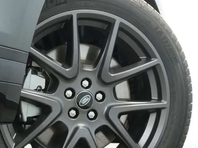 Land Rover Range Rover Velar P400e SE