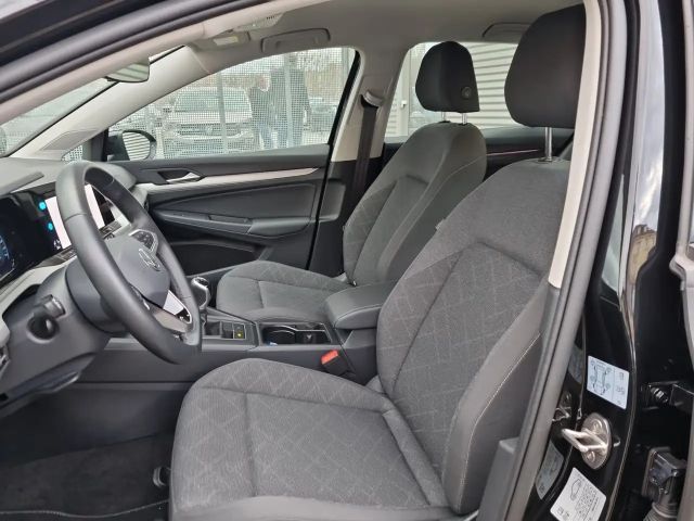 Volkswagen Golf 1.5 TSI Golf VIII Life