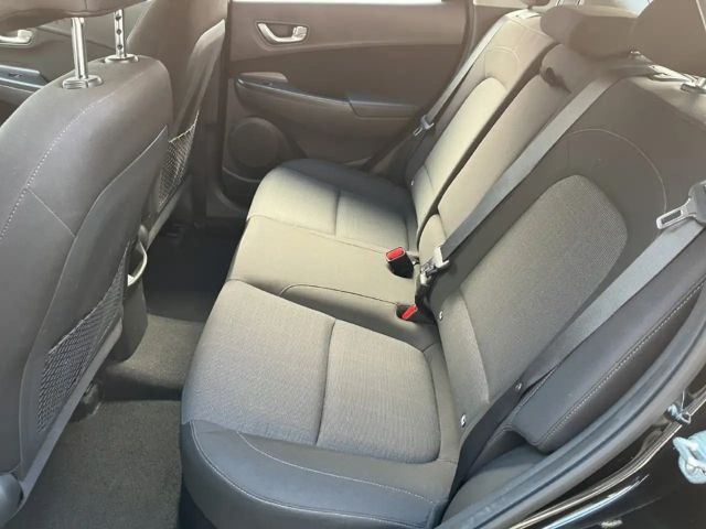 Hyundai Kona 1.6 Hybrid Trend