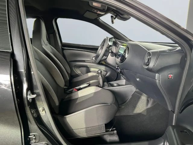 Toyota Aygo X Business Hatchback