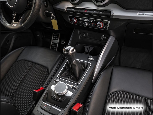 Audi Q2 30 TFSI S-Line