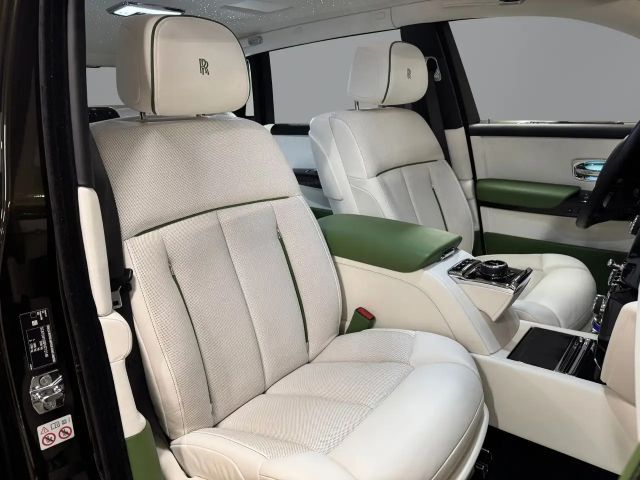 Rolls-Royce Phantom Extended (EWB) "The Connoisseur"