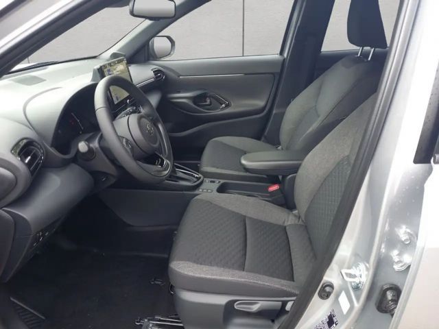 Toyota Yaris Cross Teamplayer,Safety-Paket,Winter-Paket