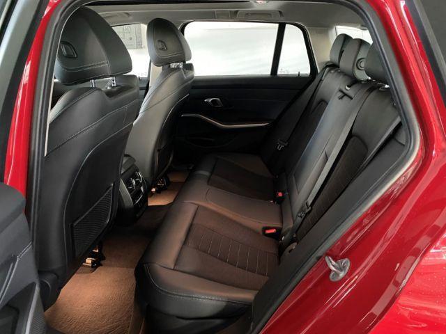 BMW 330 330e Touring