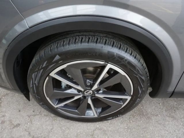 Nissan Qashqai AWD DIG-T Tekna