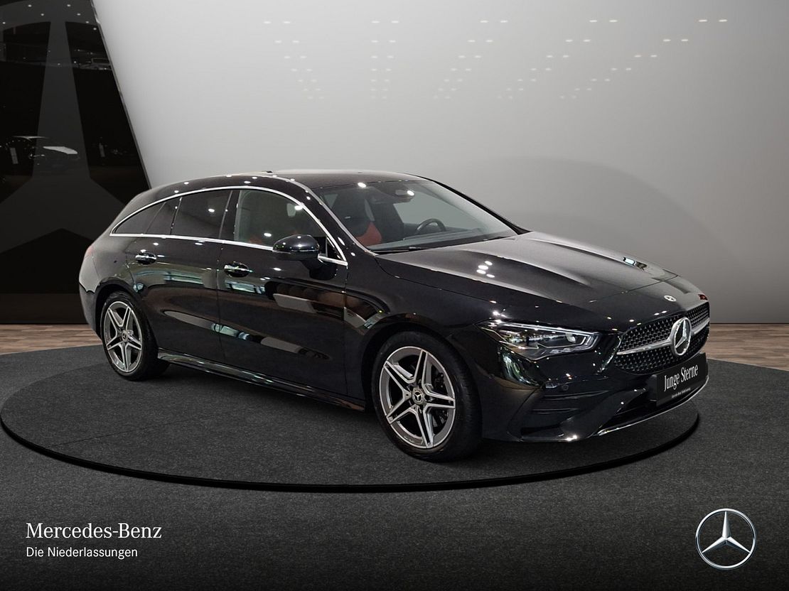 Mercedes-Benz CLA 200 AMG Line Shooting Brake