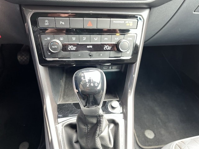 Volkswagen T-Cross 1.0 TSI Style