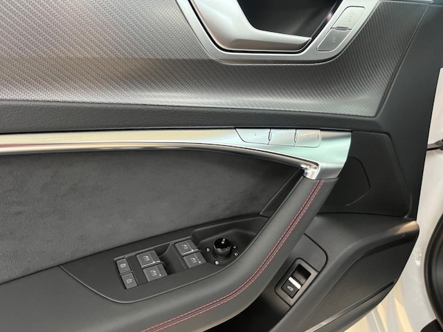 Audi RS6 Avant Quattro