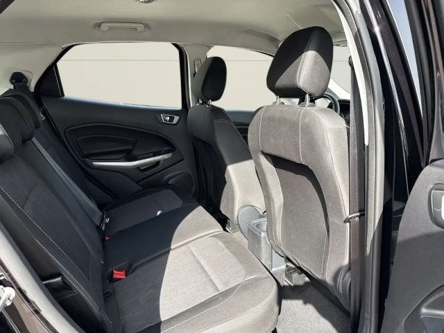 Ford EcoSport Cool & Connect