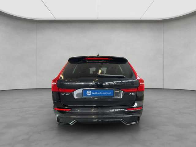 Volvo XC60 Dark Plus