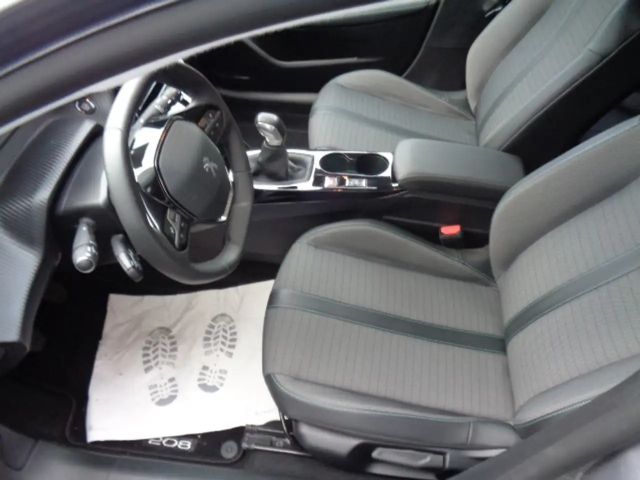 Peugeot 208 Allure Pack PureTech