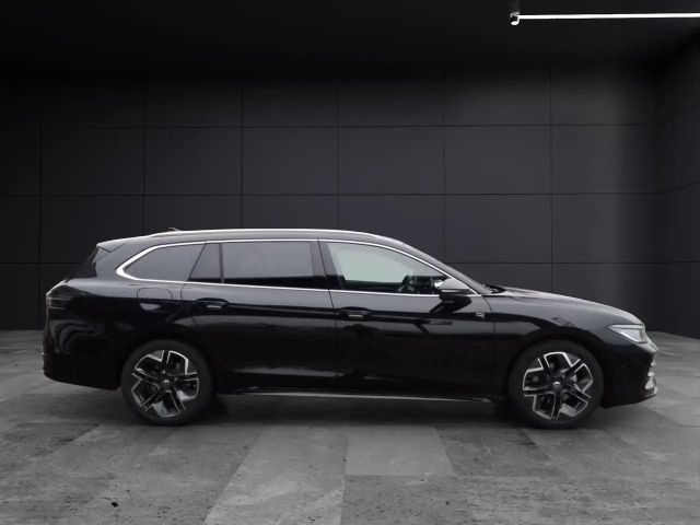 Volkswagen Passat DSG R-Line