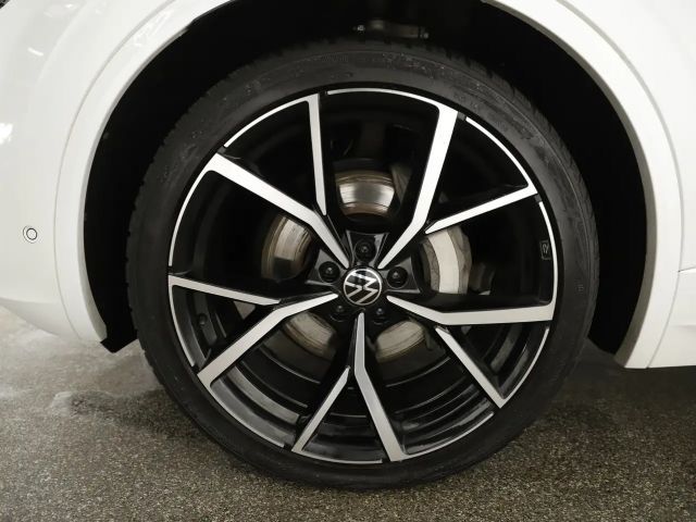 Volkswagen Touareg 4Motion R-Line