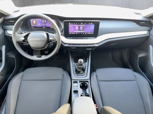 Skoda Octavia Essence TSI