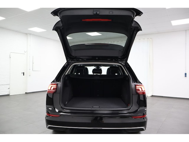 Volkswagen Golf 1.5 TSI Golf VIII Variant