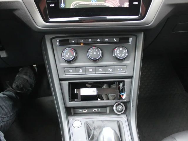 Volkswagen Touran 2.0 TDI DSG