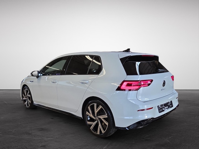Volkswagen Golf 1.5 eTSI DSG R-Line