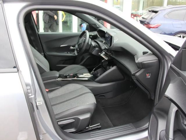 Peugeot E-2008 Allure Pack
