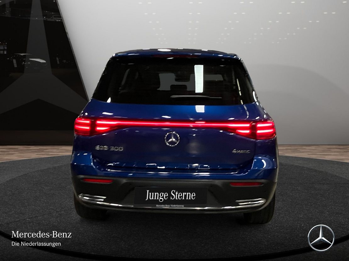 Mercedes-Benz EQB 300 4MATIC