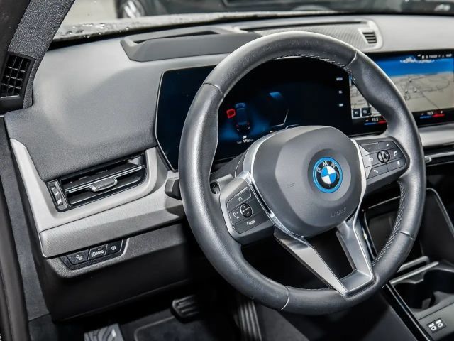 BMW iX1 xDrive30