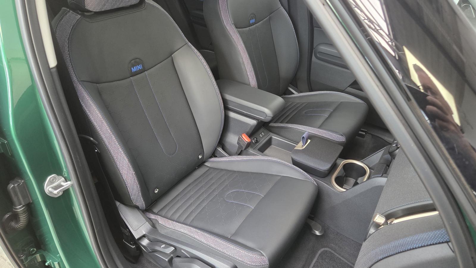 MINI Cooper C Countryman Classic