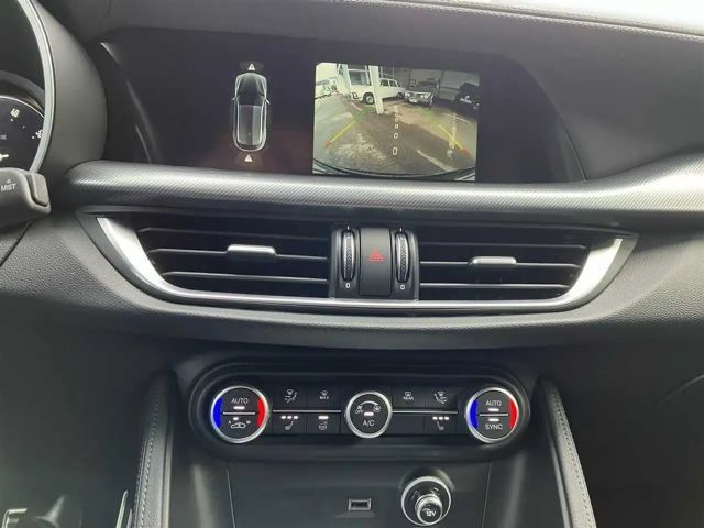 Alfa Romeo Stelvio Q4 Veloce