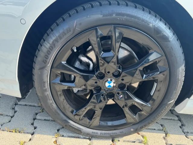 BMW 120 120d M-Sport Sedan