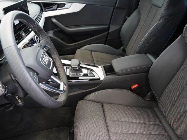 Audi A4 35 TDI Avant Competition S-Line