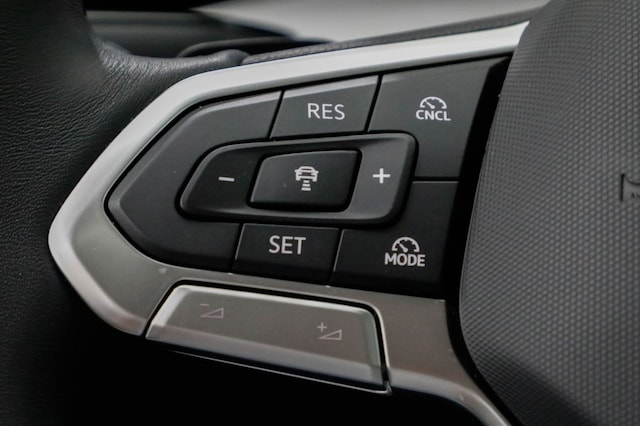 Volkswagen Golf 1.5 TSI DSG Life