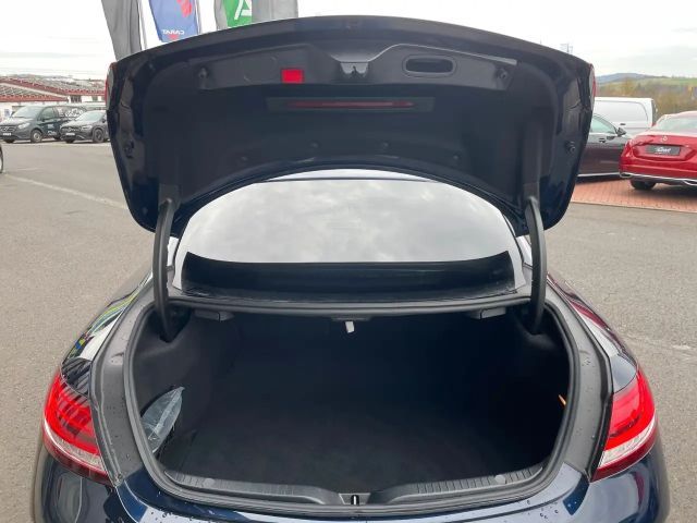 Mercedes-Benz C 200 AMG Line Coupé