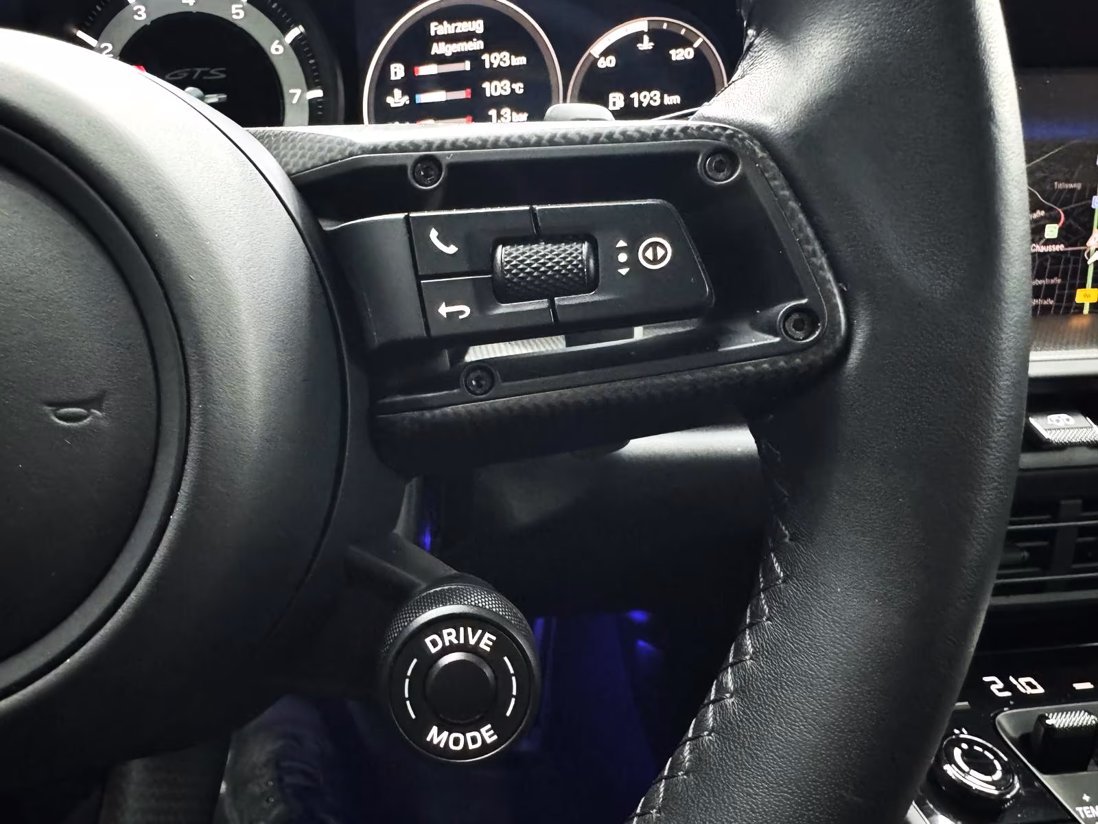 Porsche 911 4 992 Cabriolet Carrera GTS