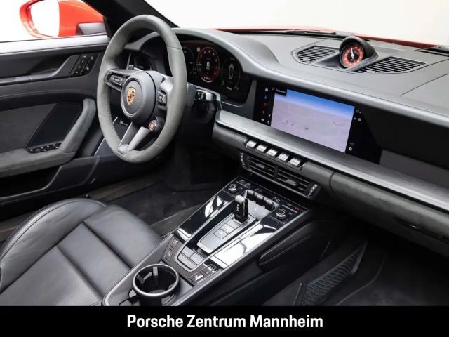 Porsche 992 4 Cabrio Carrera GTS