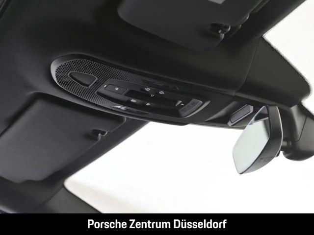 Porsche Cayenne BOSE Panoramadach LED-Matrix
