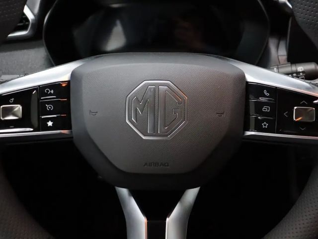 MG ZS Standard range