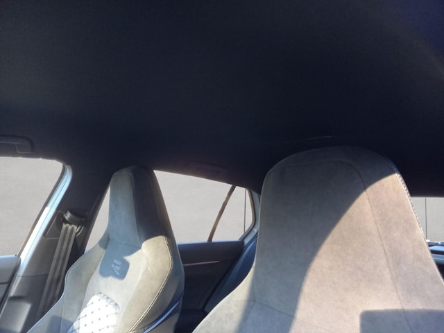 Volkswagen Golf 2.0 TDI DSG R-Line