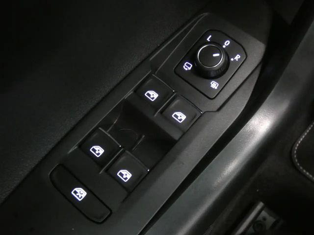 Volkswagen Taigo 1.0 TSI DSG R-Line