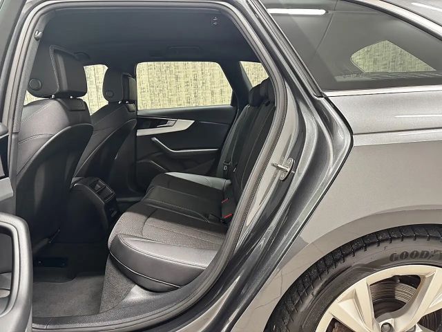 Audi A4 40 TFSI Avant Quattro S-Tronic