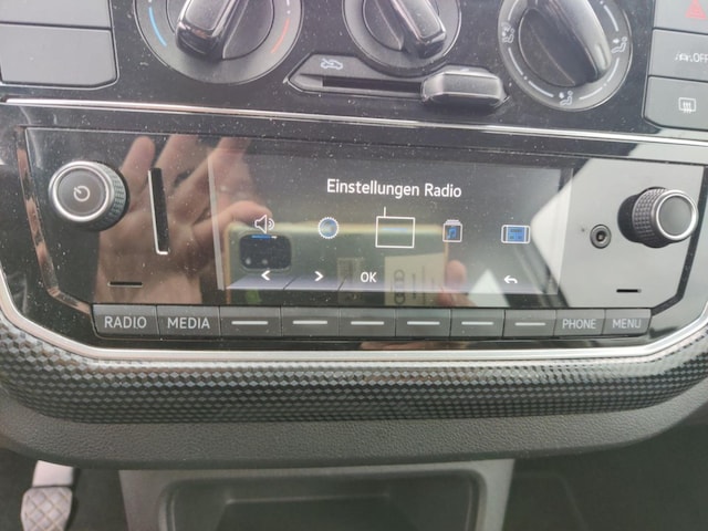 Volkswagen up! Move Move up!