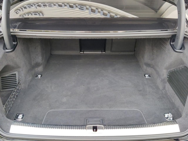 Audi A8 60 TFSI Hybride Quattro