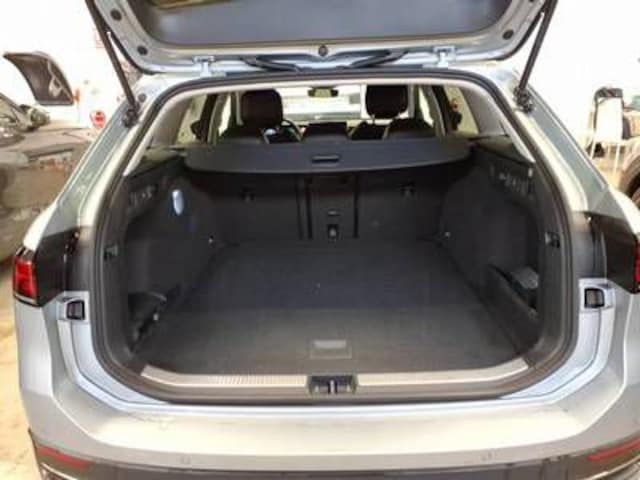 Volkswagen Passat 1.5 TSI Business DSG Variant